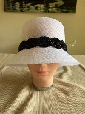 Women's White Bucket Hat with Black Beaded Band